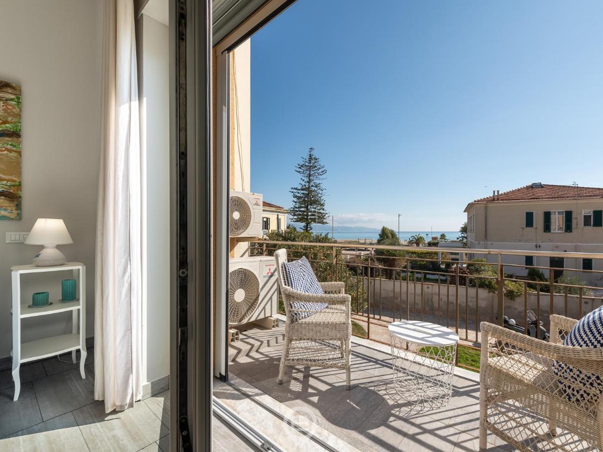 Apartamento Poetto Sea Breeze - Blue Cagliari Exterior foto